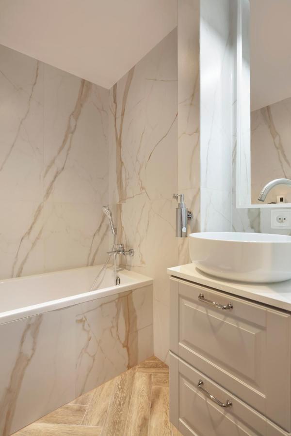 Elite Apartments Old Town Center Premium กดัญสก์ ภายนอก รูปภาพ